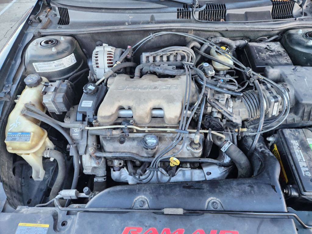 2003 Pontiac Grand Am Image 14