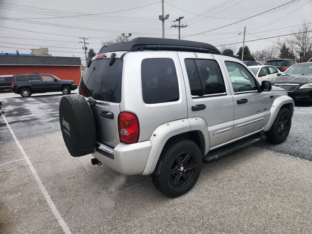 2003 Jeep Liberty Image 5