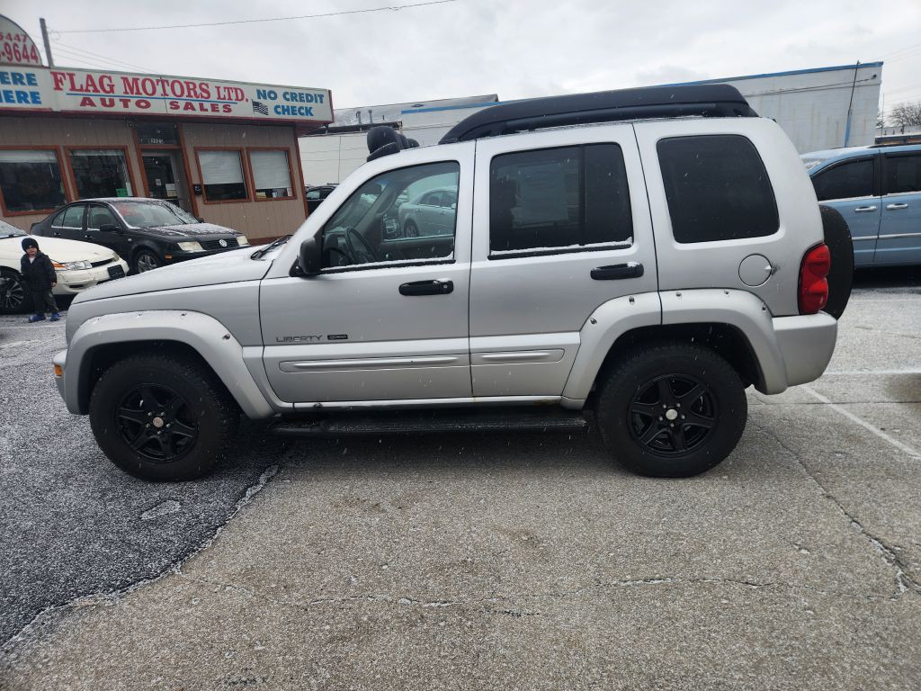 2003 Jeep Liberty Image 8