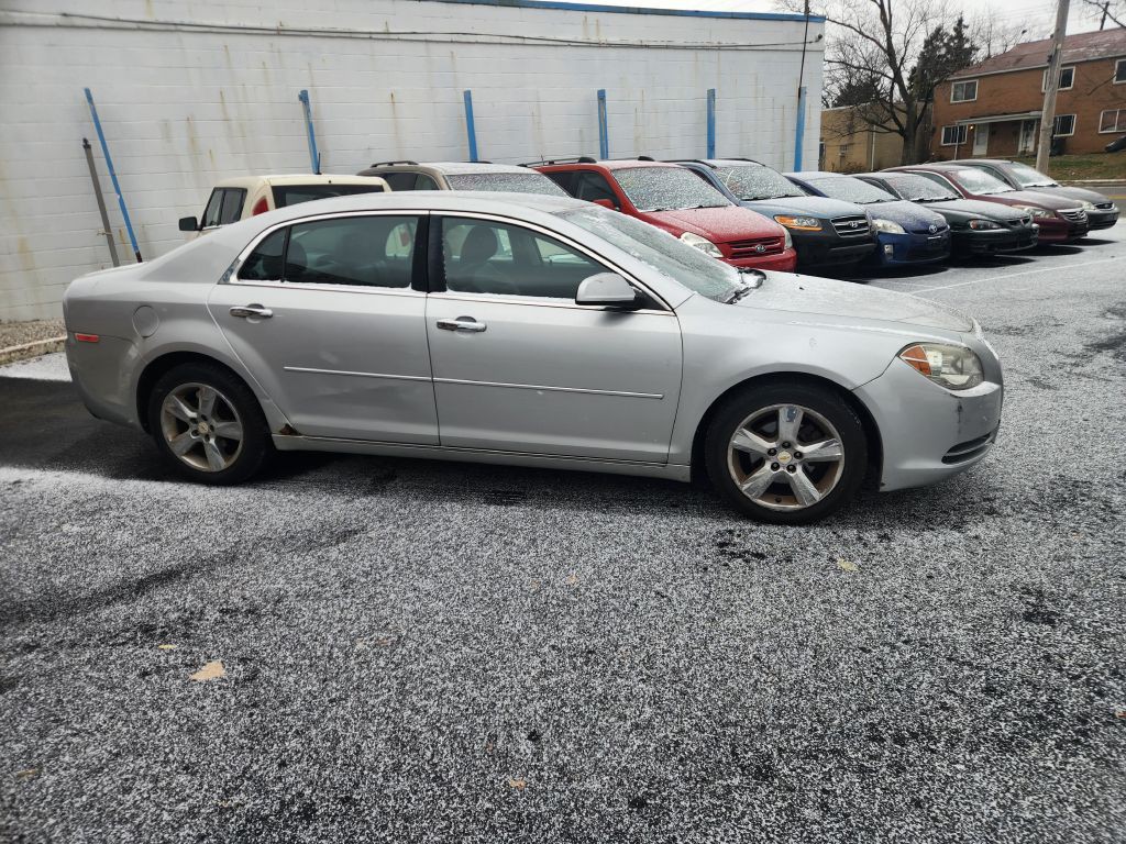 2012 Chevrolet Malibu Image 4