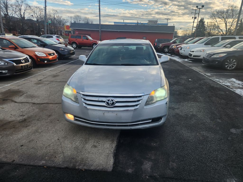 2006 Toyota Avalon Image 2