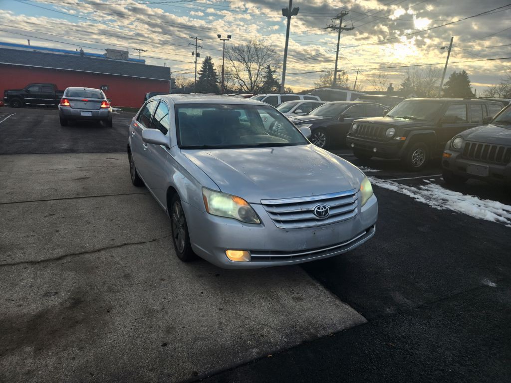2006 Toyota Avalon Image 3