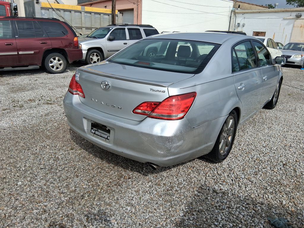 2006 Toyota Avalon Image 5