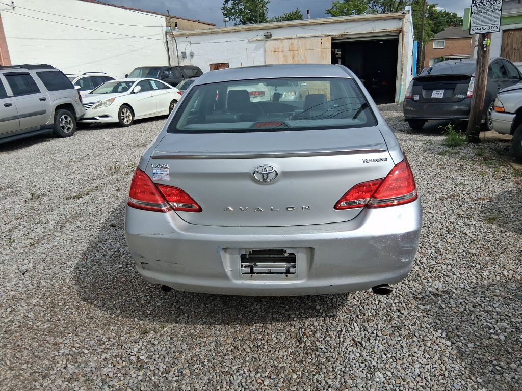 2006 Toyota Avalon Image 6