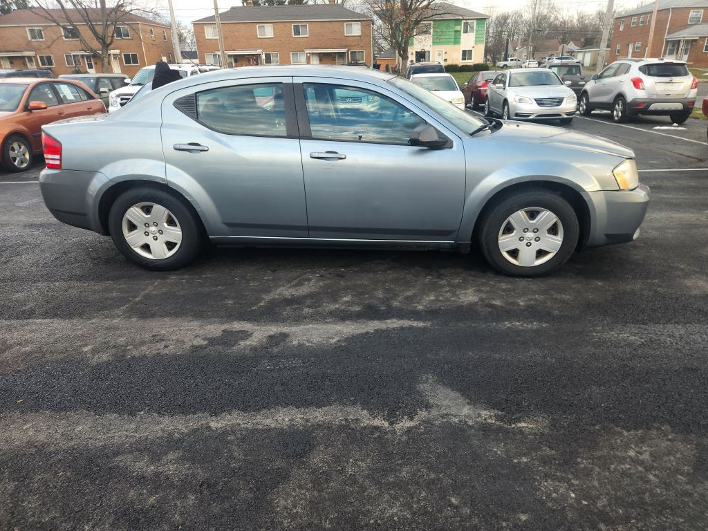 2010 Dodge Avenger Image 4