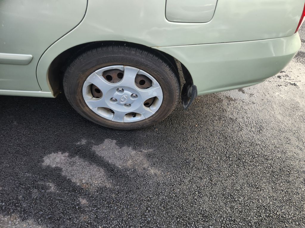 2003 Hyundai Elantra Image 9