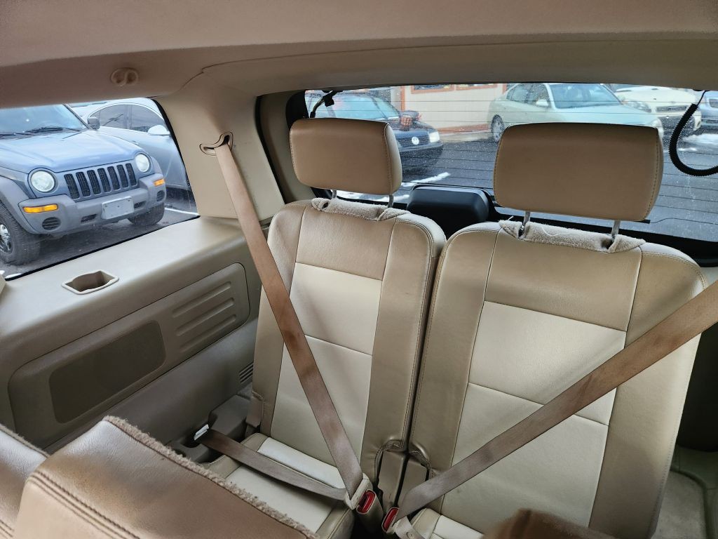 2010 Ford Explorer Image 12