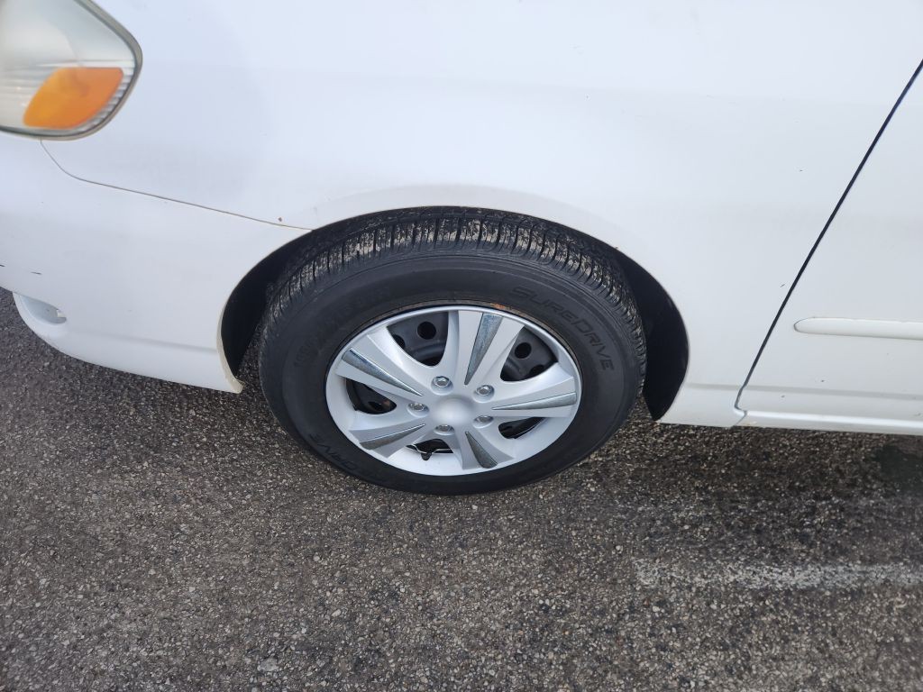 2005 Toyota Corolla Image 10