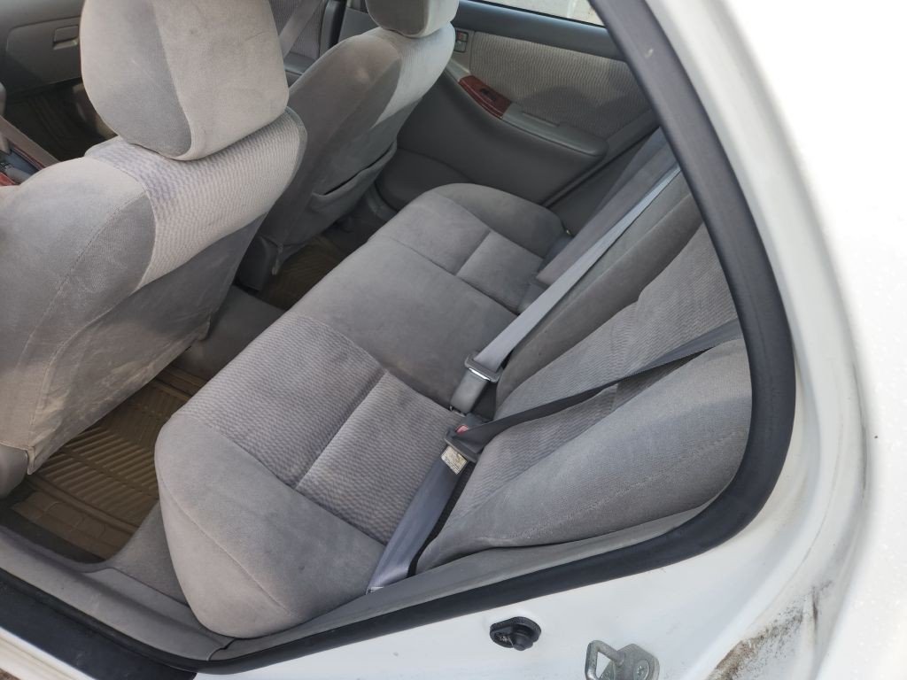 2005 Toyota Corolla Image 11