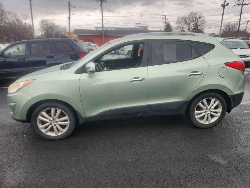 2011 Hyundai Tucson Image 8