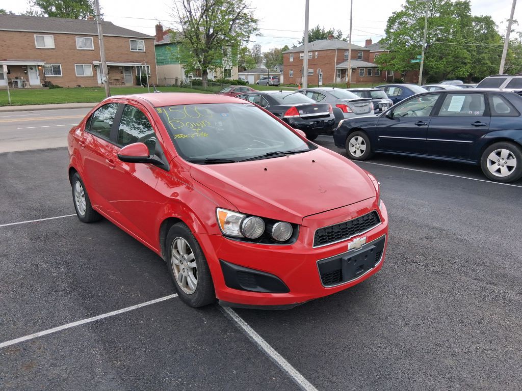 2012 Chevrolet Sonic Image 3