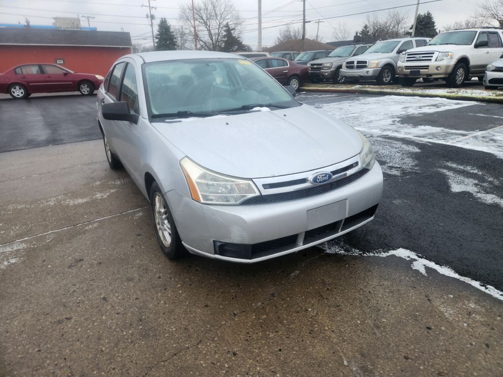 2011 Ford Focus Image 3