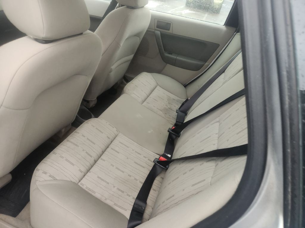 2011 Ford Focus Image 11