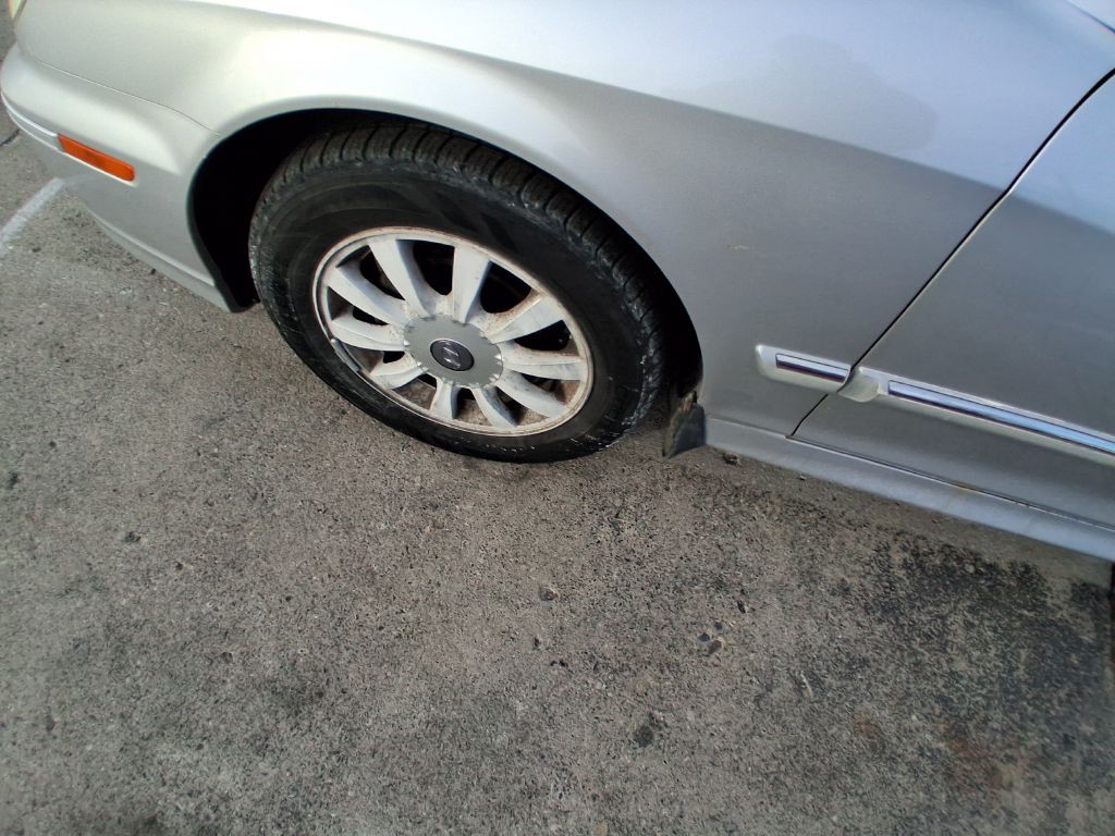 2002 Hyundai Sonata Image 10