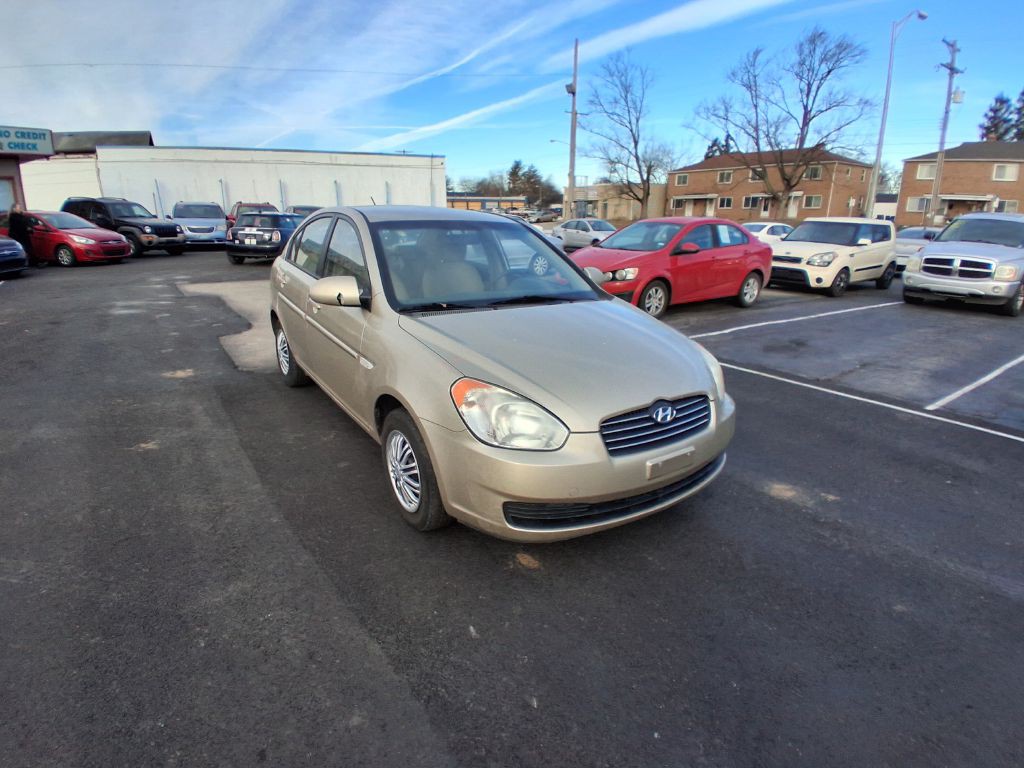 2007 Hyundai Accent Image 3