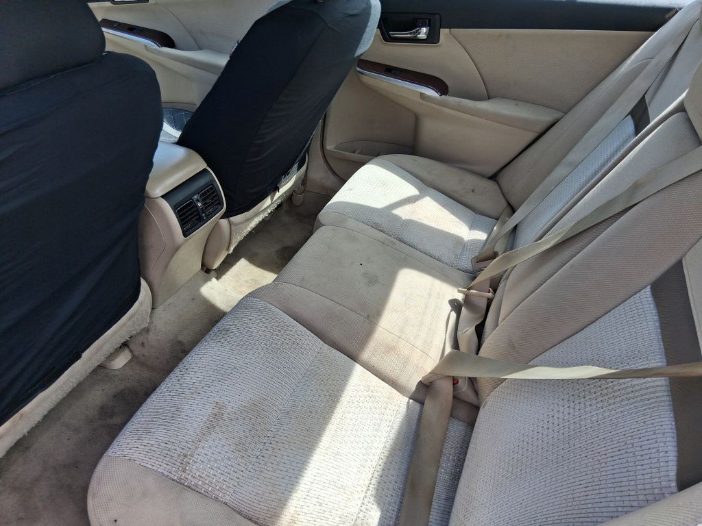 2012 Toyota Camry Image 13