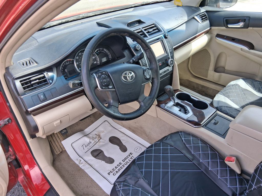 2012 Toyota Camry Image 14
