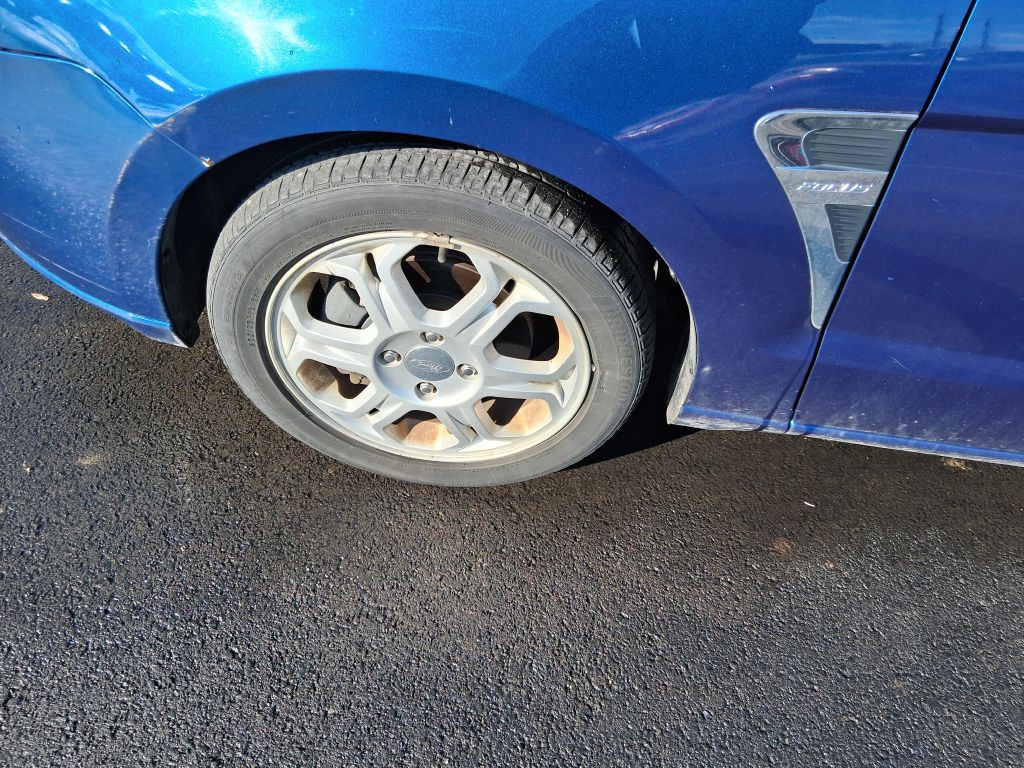 2008 Ford Focus Image 10