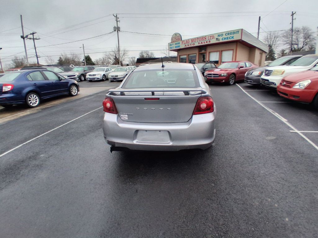 2014 Dodge Avenger Image 7