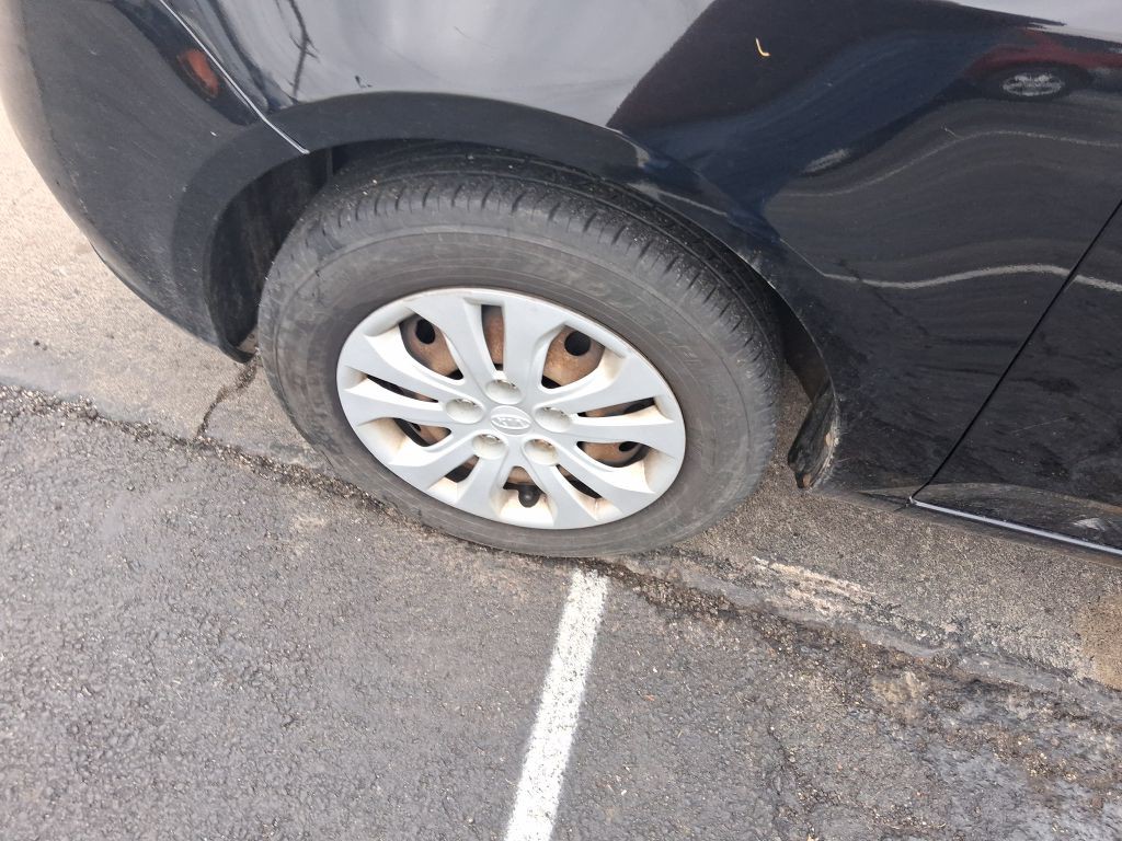 2010 Kia Forte Image 10