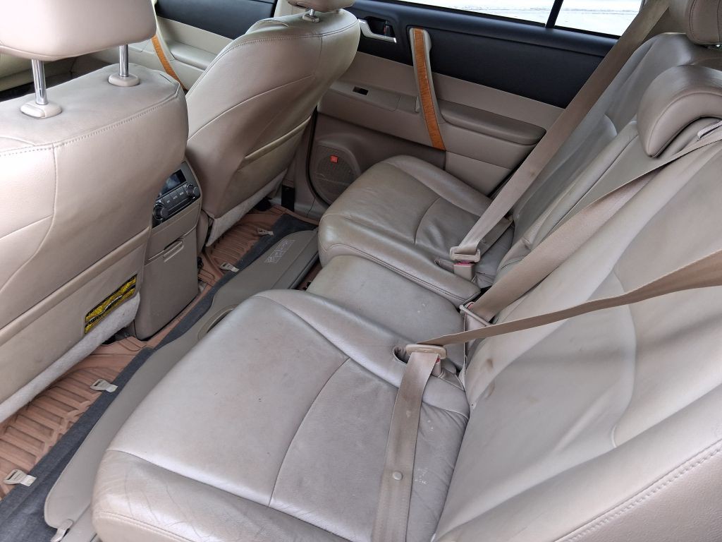 2008 Toyota Highlander Image 13