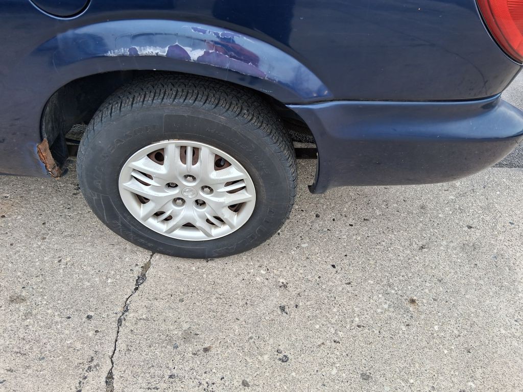 2004 Dodge Grand Caravan Image 9