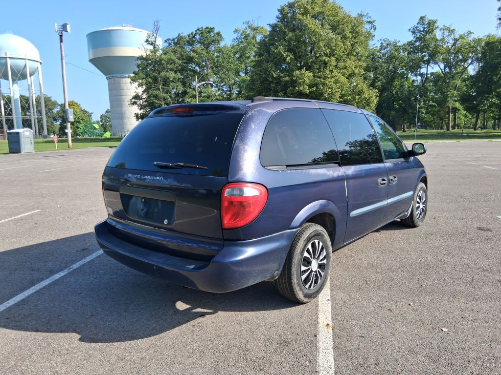 2004 Dodge Grand Caravan Image 5