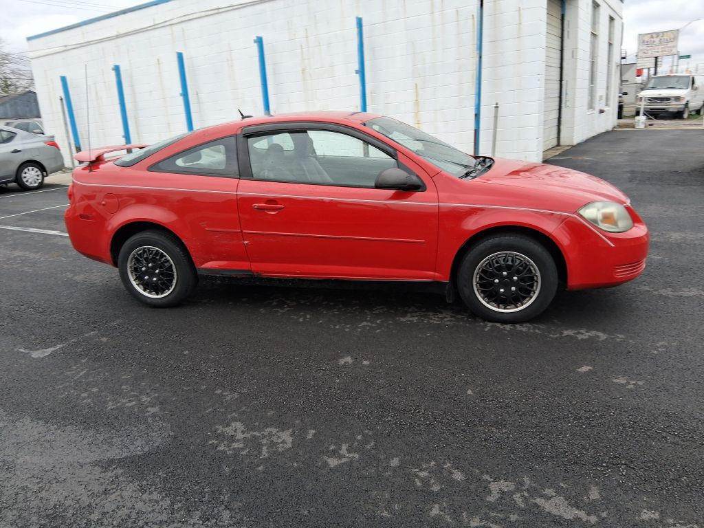 2010 Chevrolet Cobalt Image 4