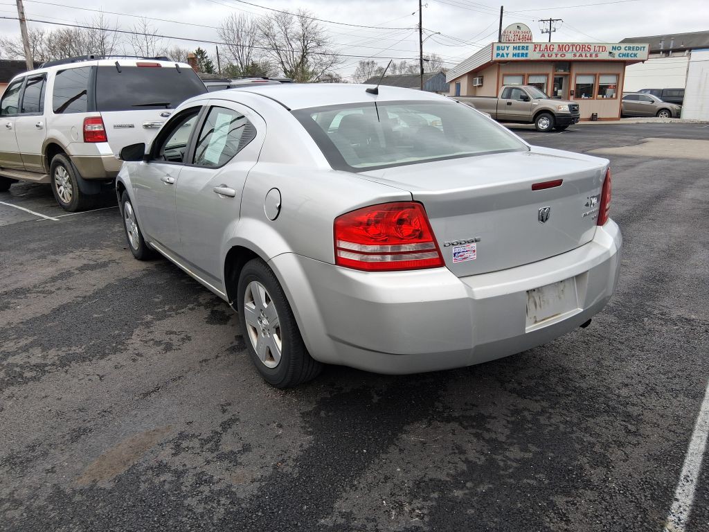 2010 Dodge Avenger Image 7