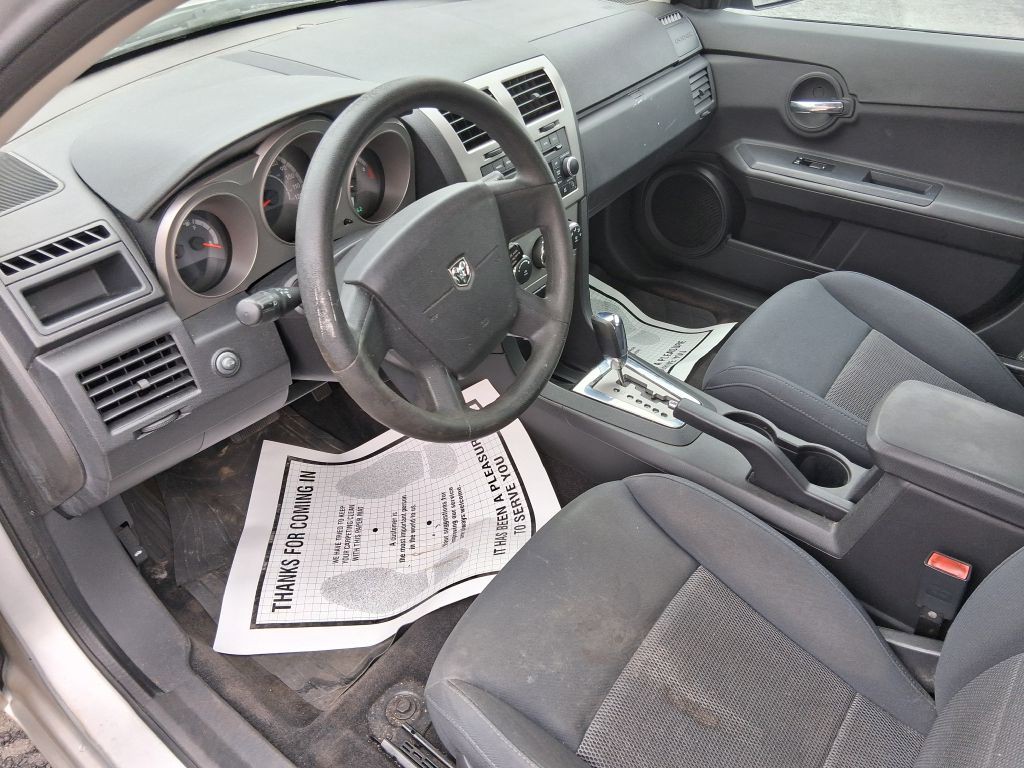 2010 Dodge Avenger Image 12