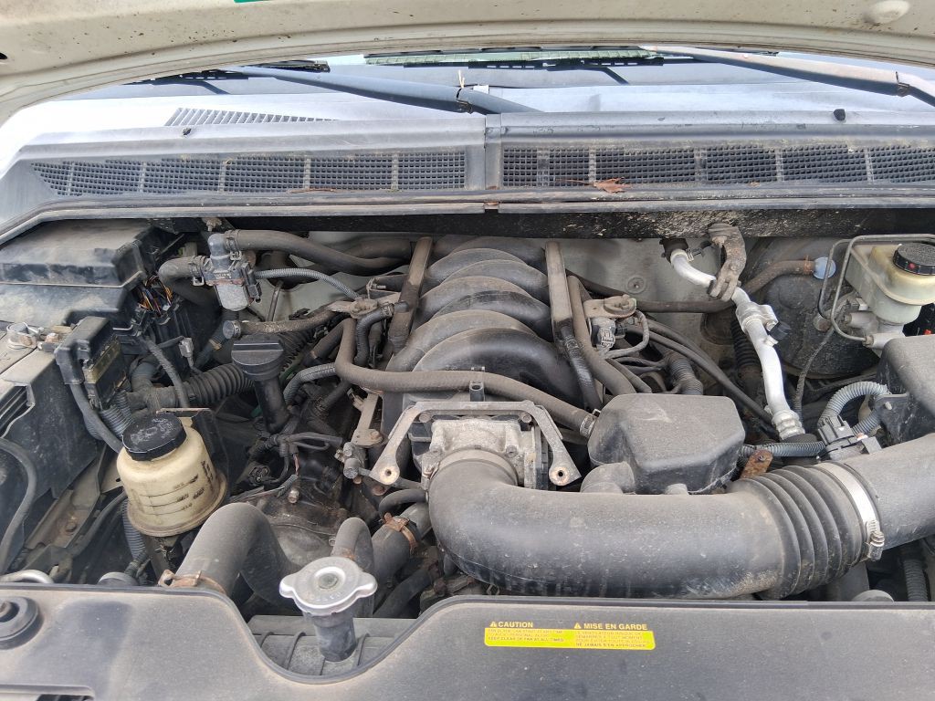 2004 Nissan Titan Image 14