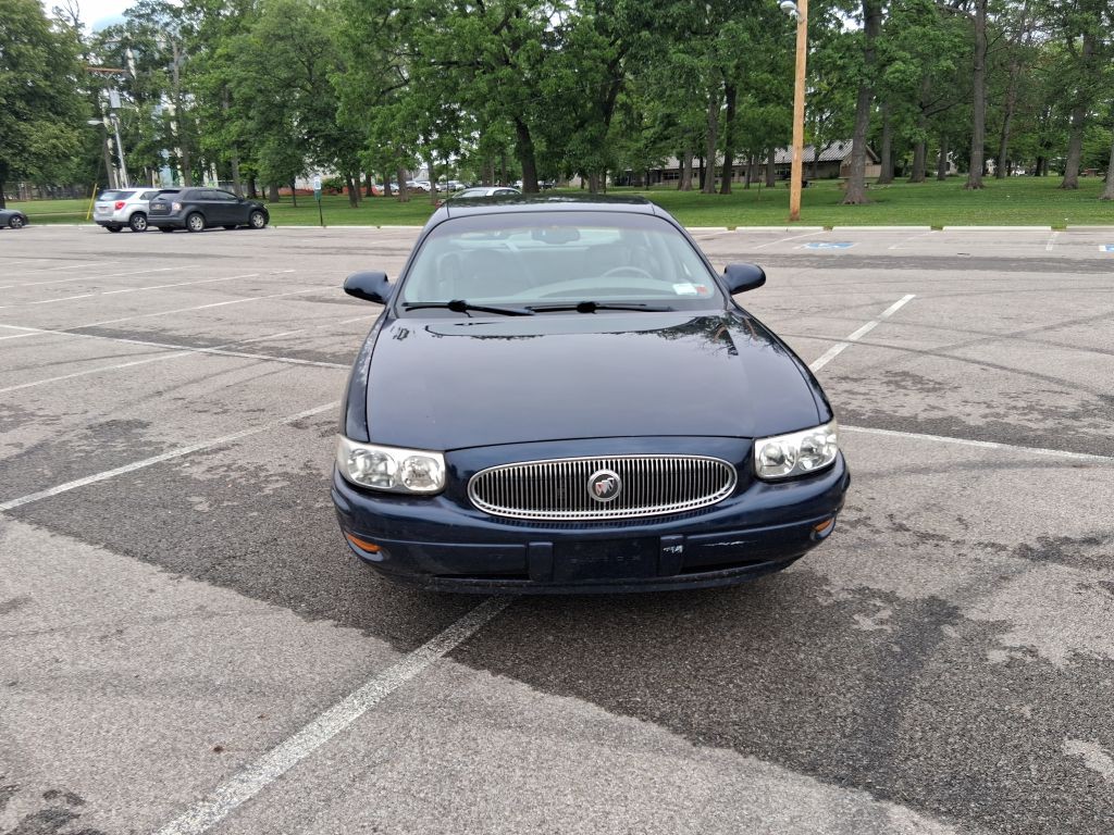 2003 Buick LeSabre Image 2
