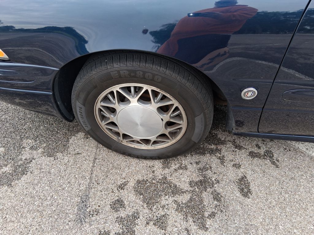 2003 Buick LeSabre Image 10