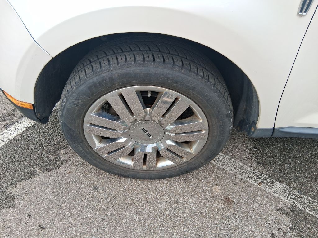 2009 Lincoln MKX Image 10