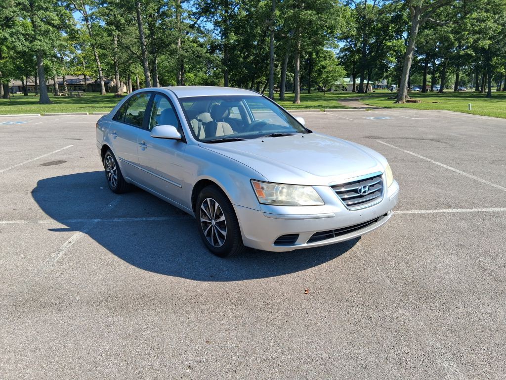 2009 Hyundai Sonata Image 3