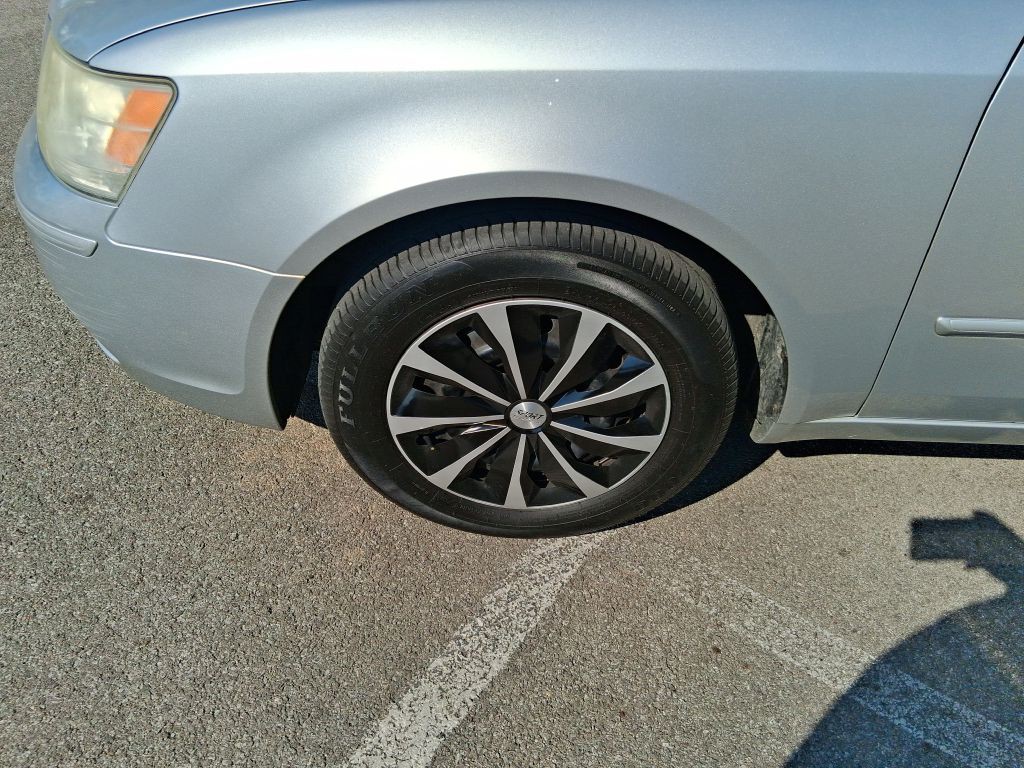 2009 Hyundai Sonata Image 10