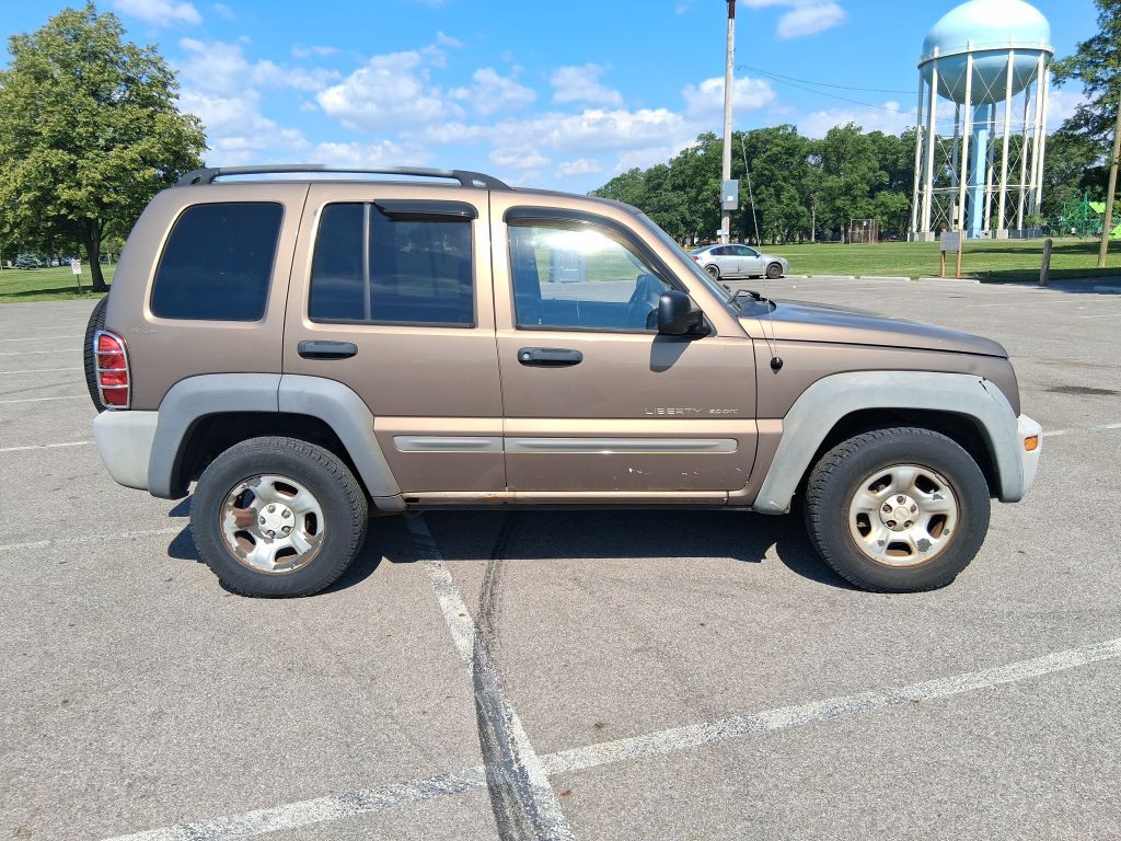 2002 Jeep Liberty Image 4