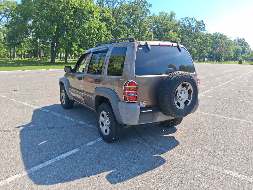 2002 Jeep Liberty Image 7