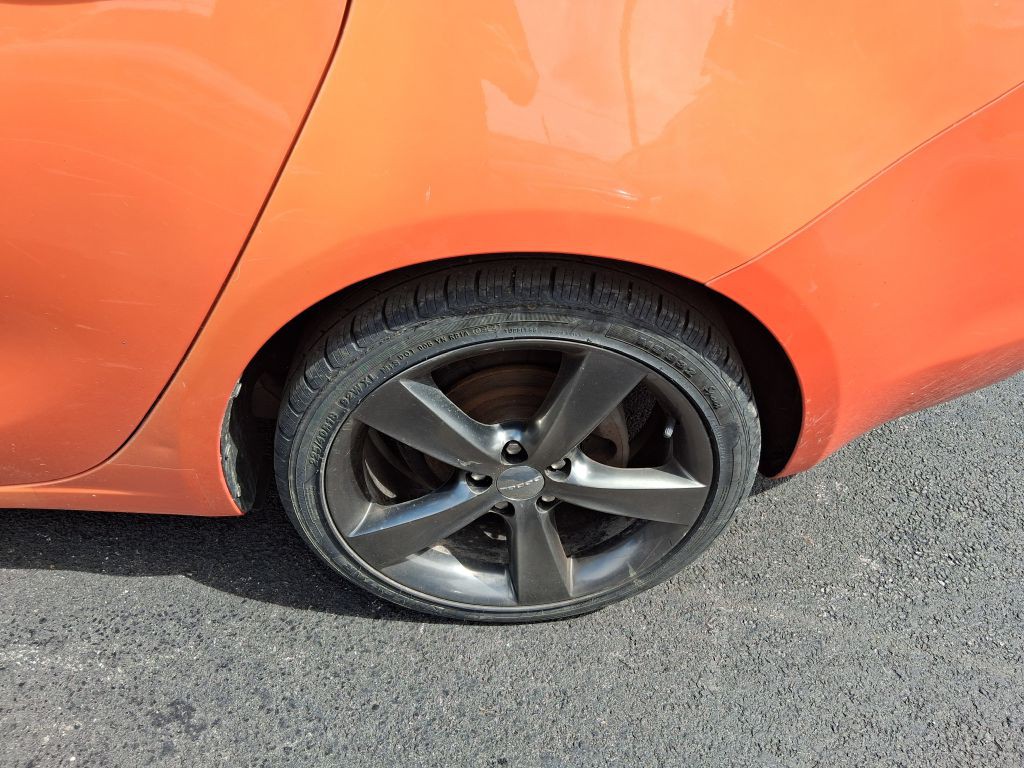 2015 Dodge Dart Image 9
