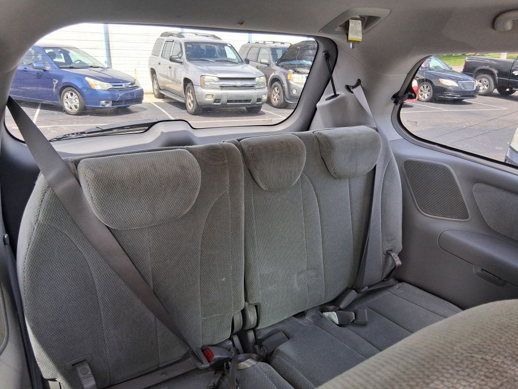 2007 Kia Sedona Image 11