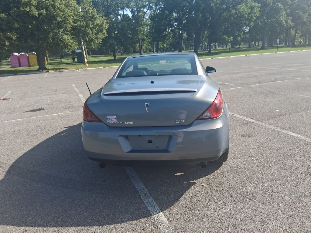 2007 Pontiac G6 Image 6