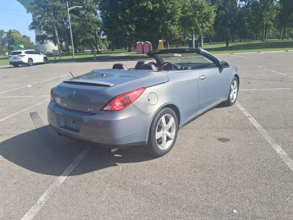 2007 Pontiac G6 Image 13