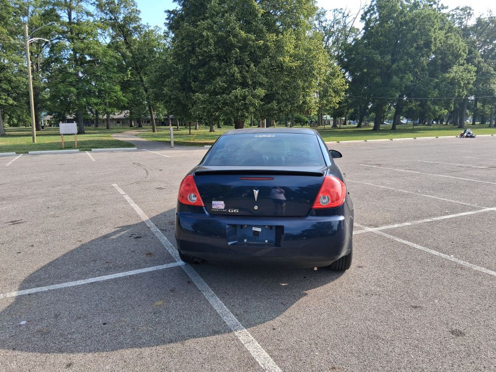 2009 Pontiac G6 Image 6