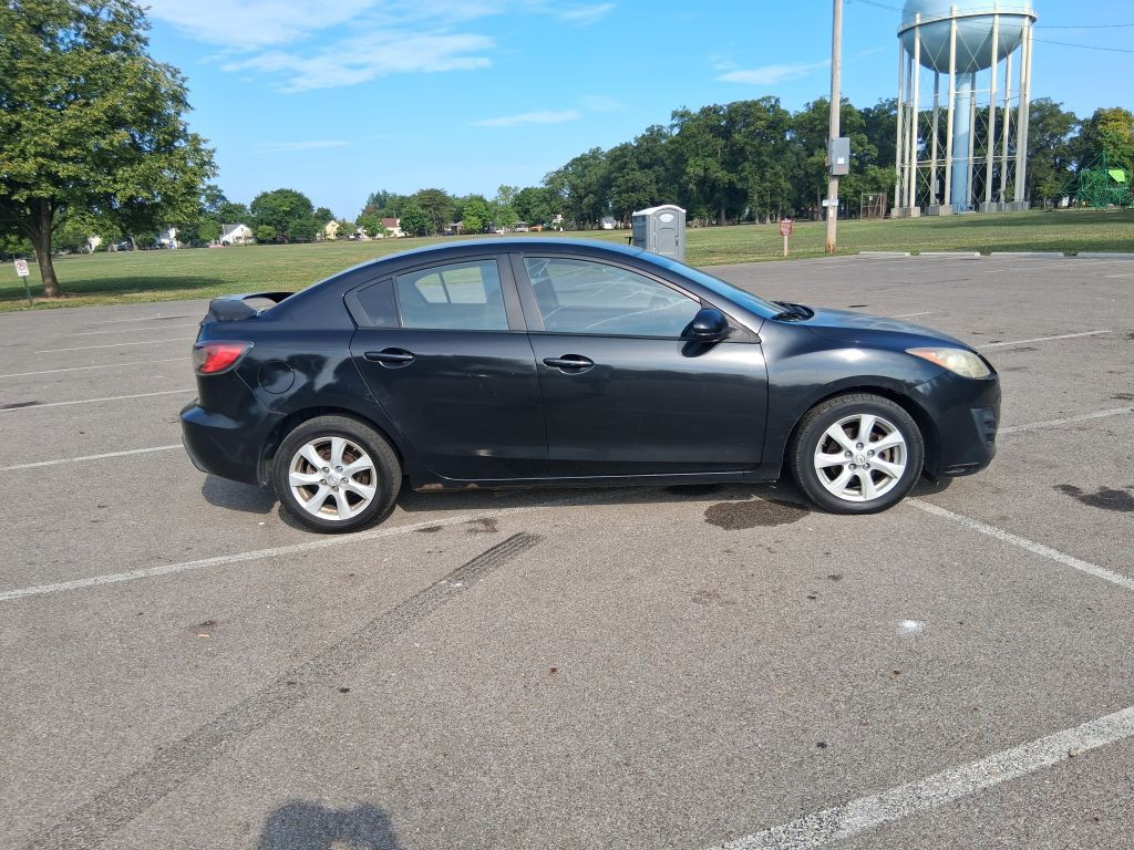 2010 Mazda Mazda3 Image 4