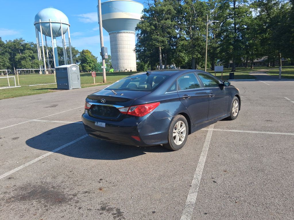 2014 Hyundai Sonata Image 5