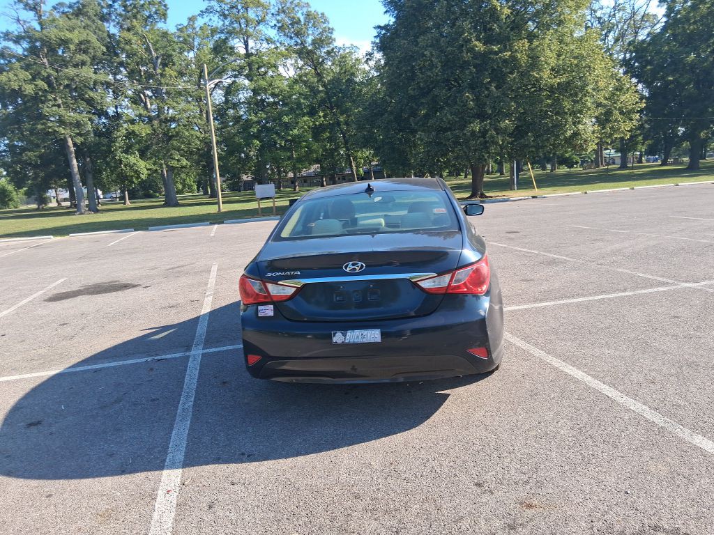2014 Hyundai Sonata Image 6