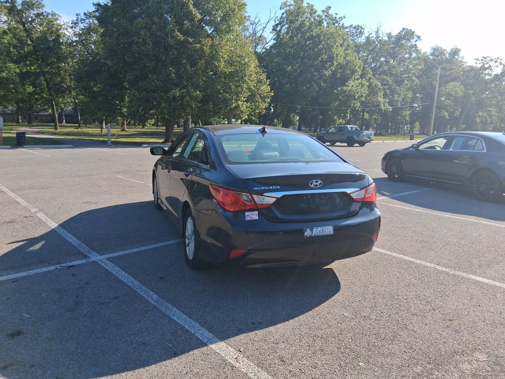 2014 Hyundai Sonata Image 7