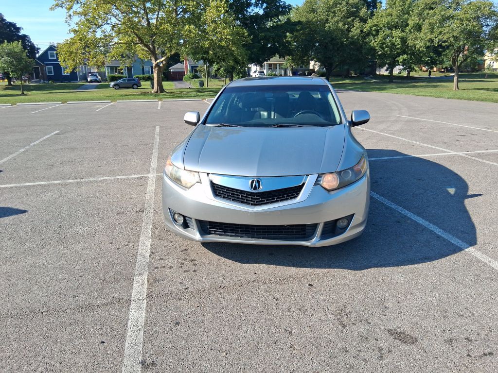 2010 Acura TSX Image 2