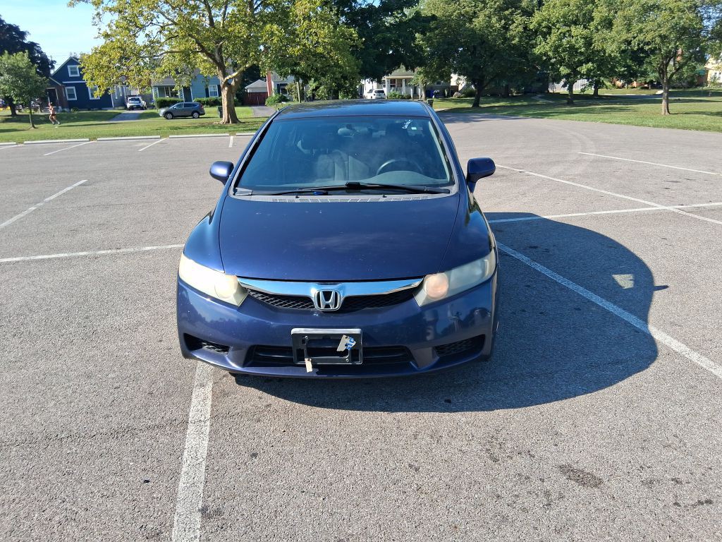 2011 Honda Civic Image 2