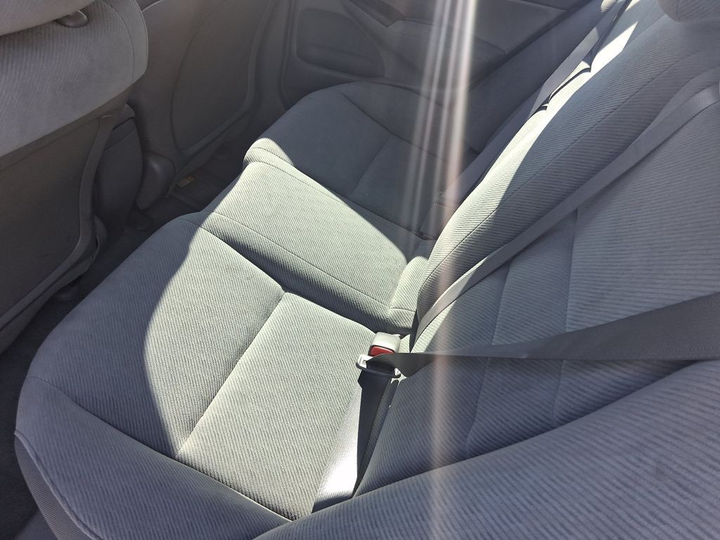 2011 Honda Civic Image 11